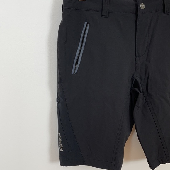 Columbia Titanium Long Athletic Shorts - 2 - Picture 4 of 4